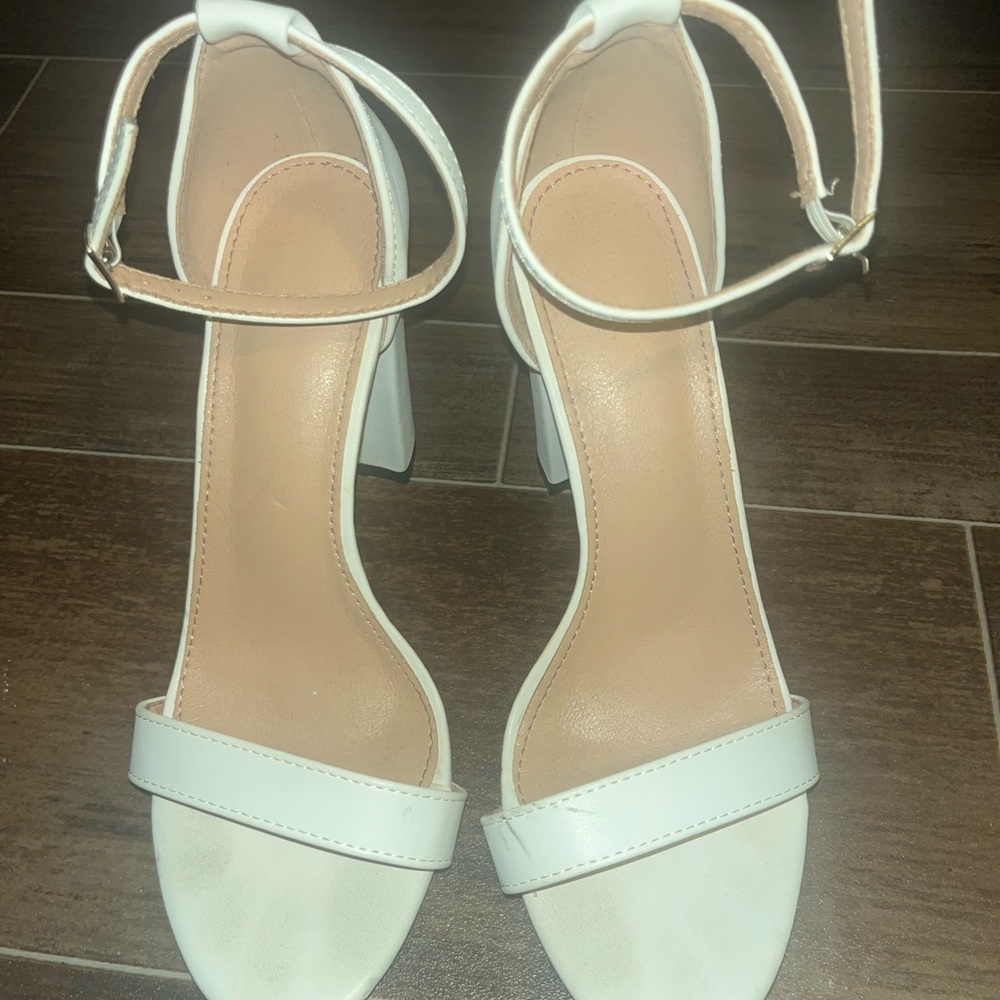 SHEIN White Ankle Strap Heels